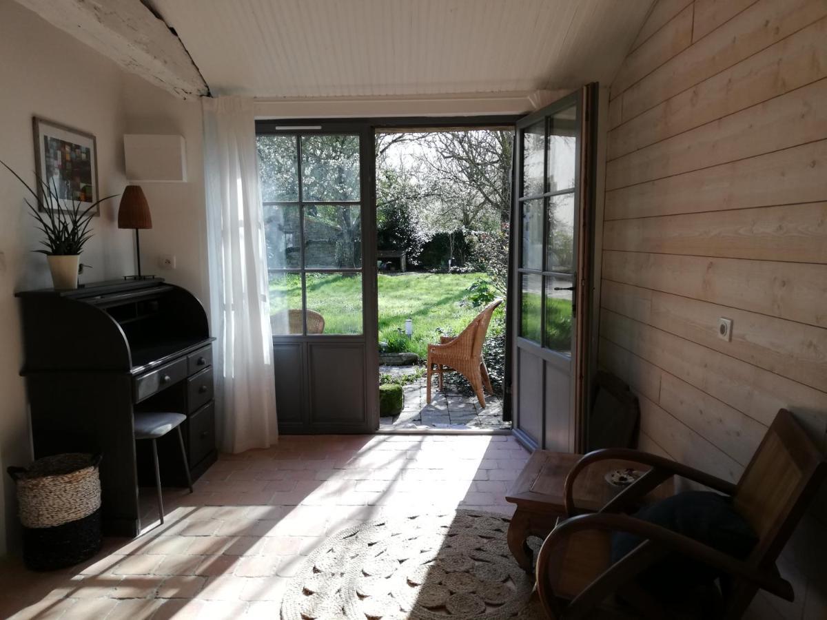 Bed and Breakfast Au Logis De La Mongie Soullans Экстерьер фото